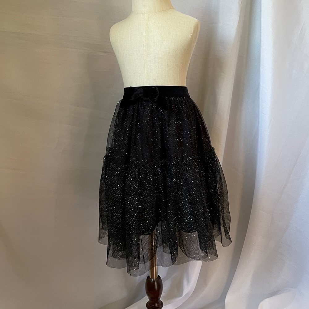H&M tulle skirt, size 8-10